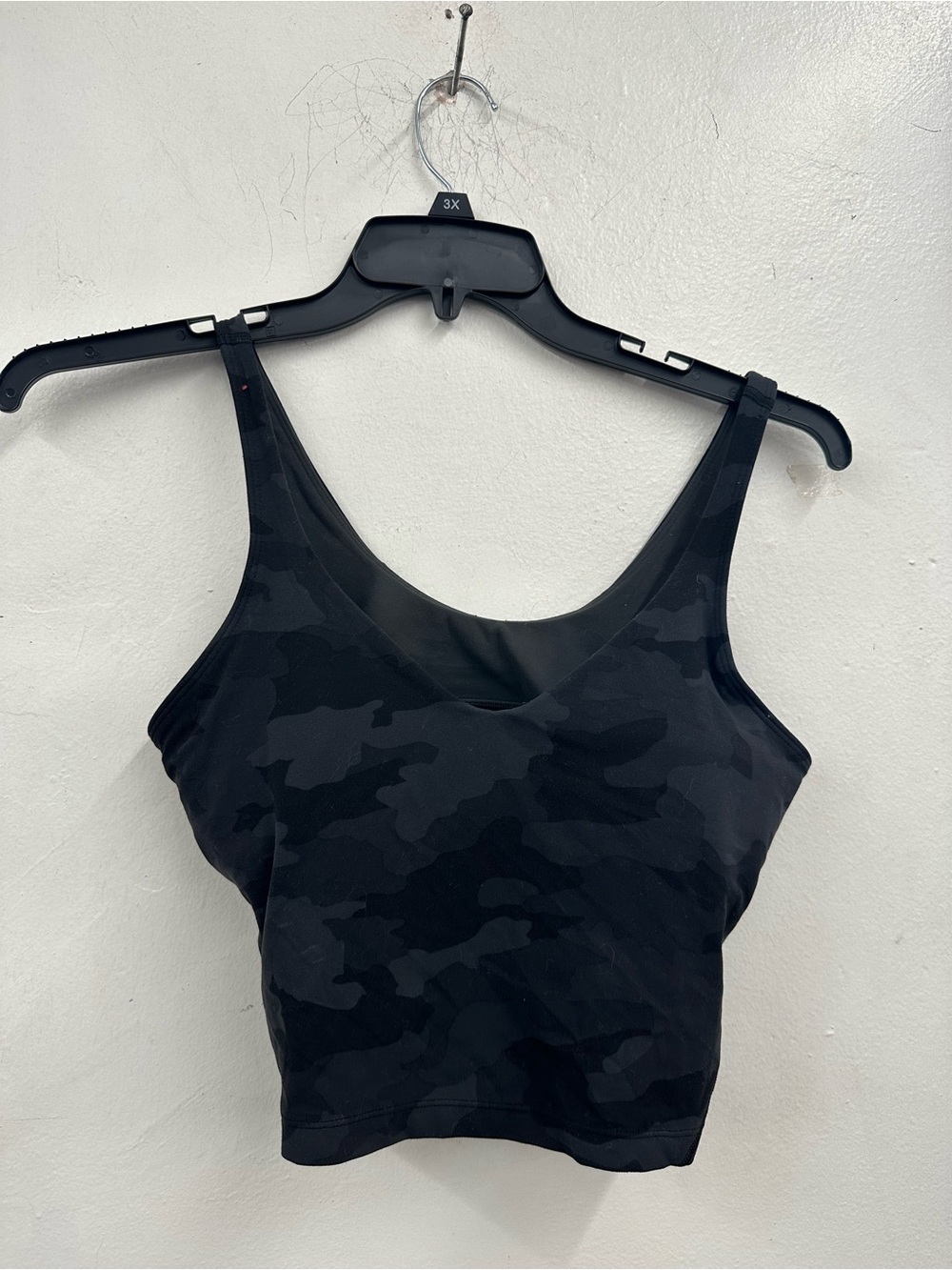Lululemon Black Camo V-Neck Tank Top size 10 women’s athletic